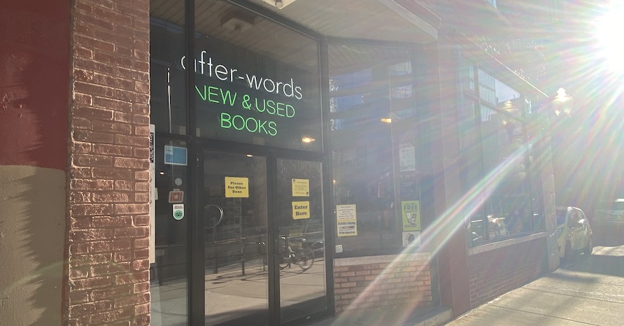 after-words – Chicago, Illinois